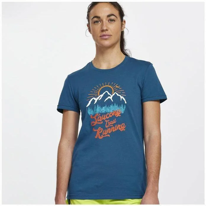 Saucony Women's Rested T shirt-- Front Pockets Side Pockets Patch Pockets