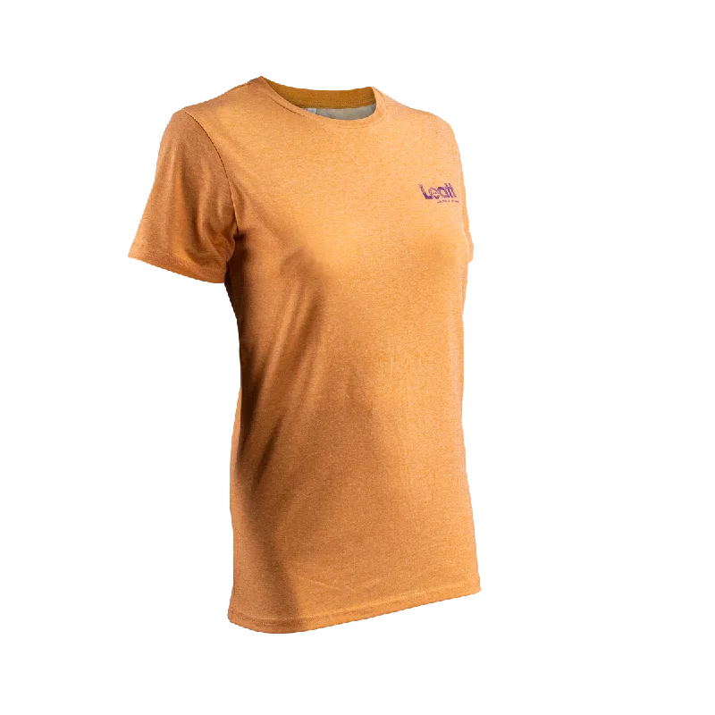 T-Shirt Core - Women - Rust-- V-Neck T-Shirt Long Sleeve Cotton