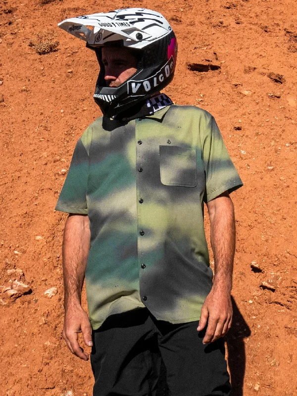 Ridgestone Short Sleeve Shirt - Camouflage-- Embroidered Appliqued Beaded