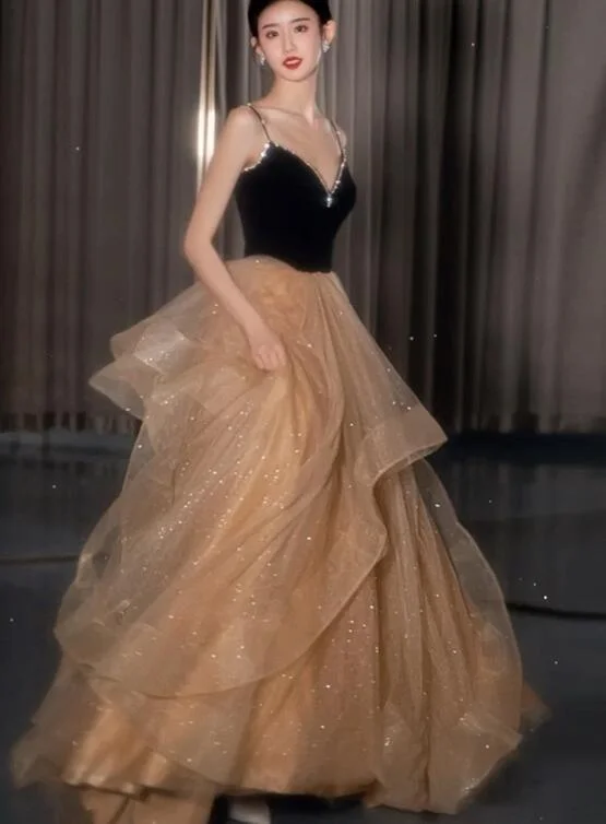 Black Straps V-neckline Layers Tulle Long Party Dresses, Glam Prom Dresses Formal Gown Tunics Fashionable trendy