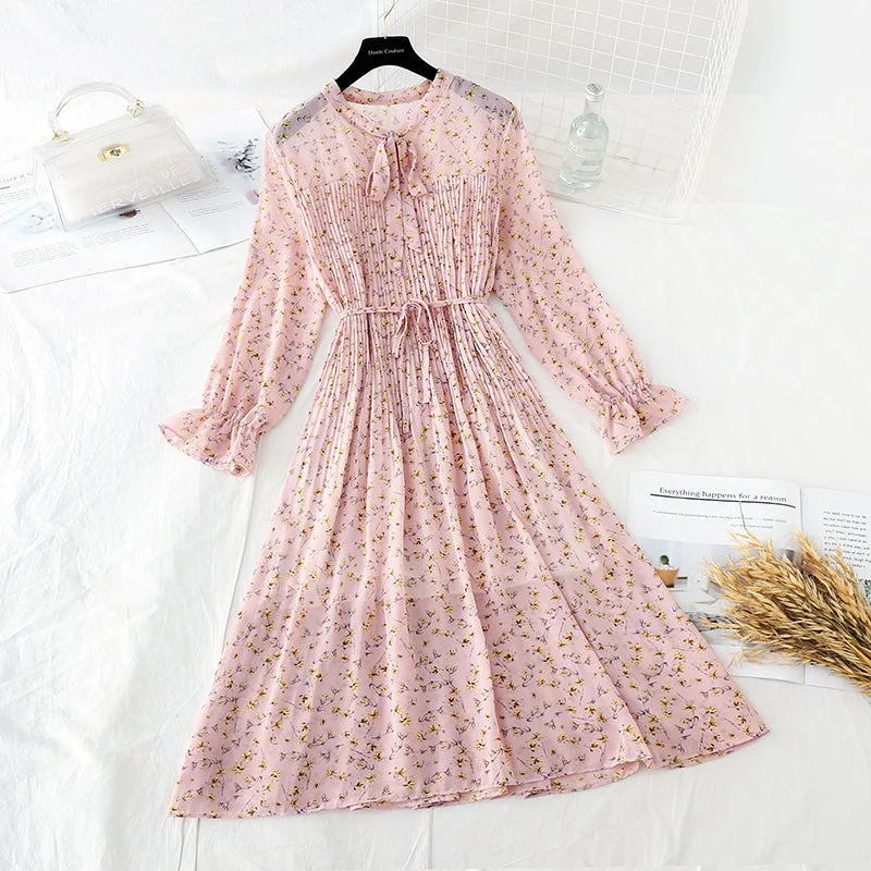 The new French Vintage Floral Chiffon Skirt is slim at the waist  4841 denim skirt classic
