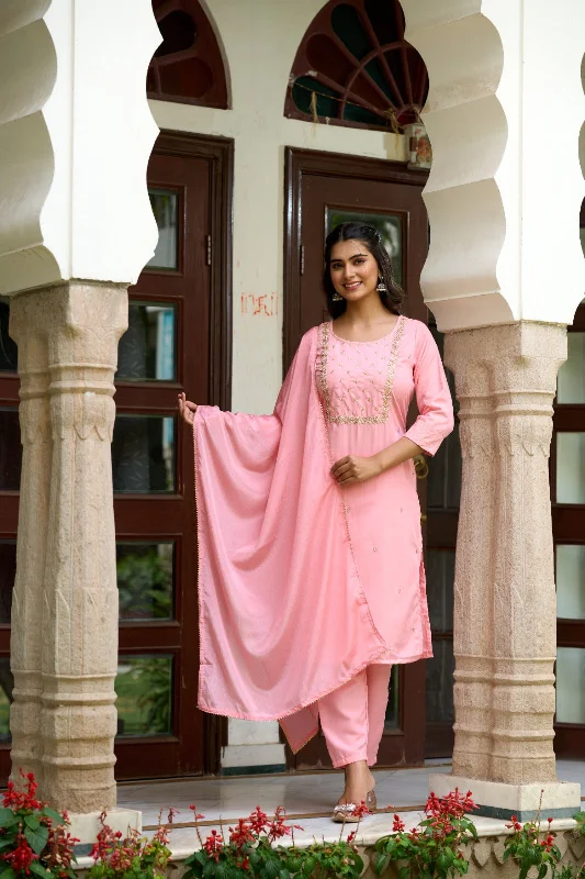 Women's Round Neck Embroidered Work Rayon Slub Fabric Kurta Pant Set Comes With Chinnon Dupatta - Taantav Modern Skinny Pants