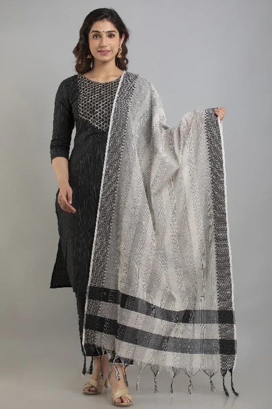 Women's Embroidered Cotton Blend Straight Kurta Pant & Dupatta Set (Black) - Charu Slim-Fit Leggings